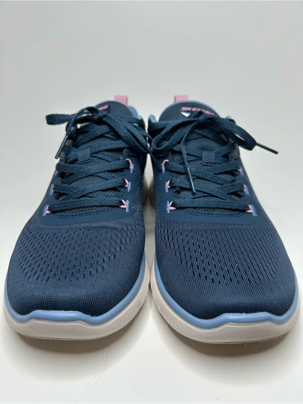 Skechers Arch Fit Blue & Pink Athletic Running Casual Sneaker Size 8.5